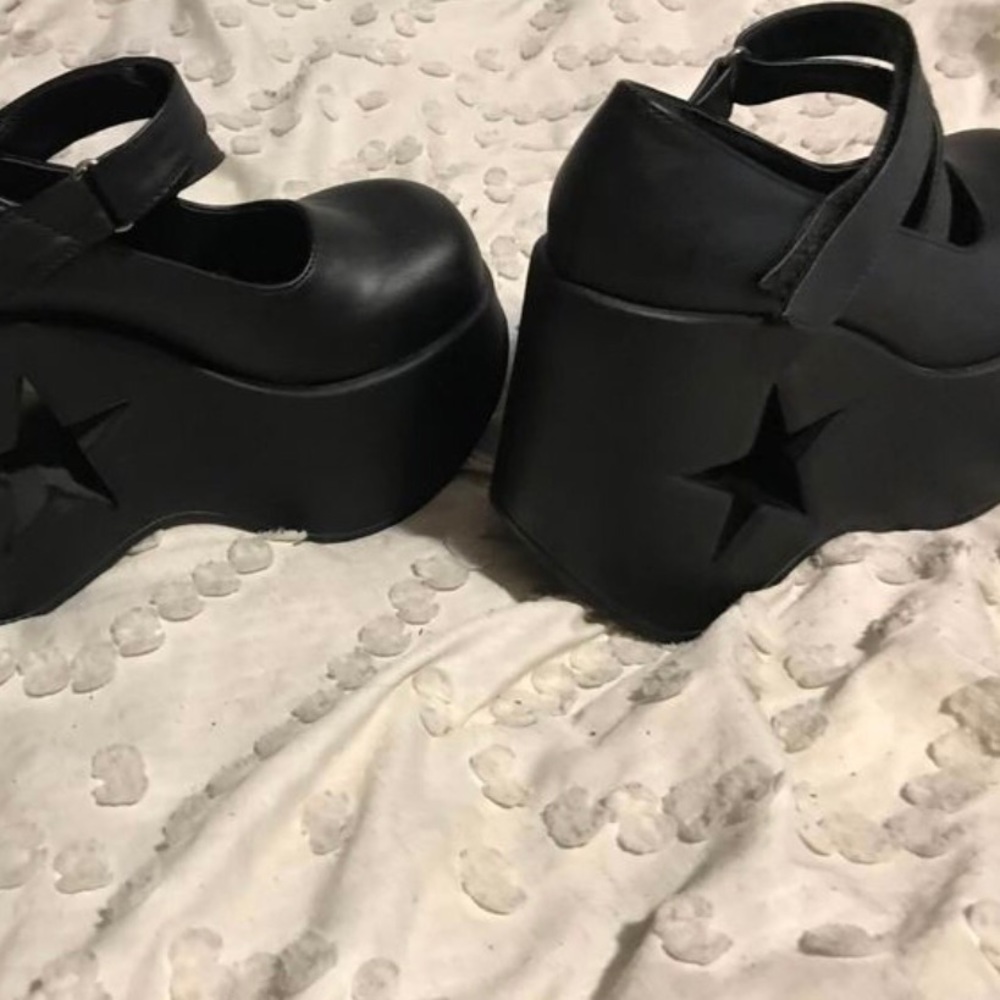 DYNAMITE-03 - size 7 - Demonia